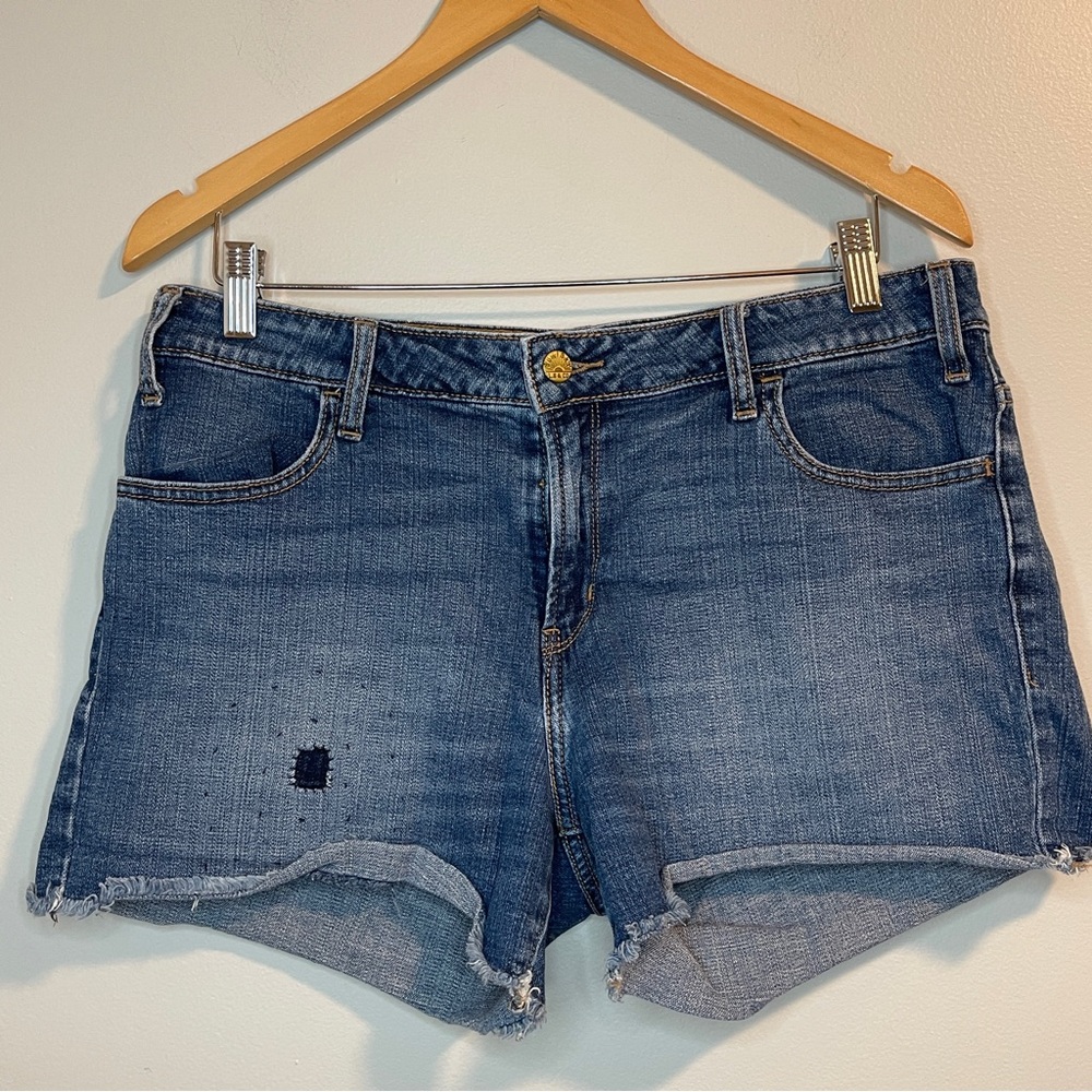 Levi’s Denim Jean Shorts 12